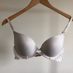 NWOT LaSenza White Obsession Bra